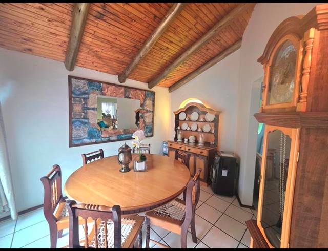 5 BEDROOM HOUSE FOR SALE IN SUNWARD PARK